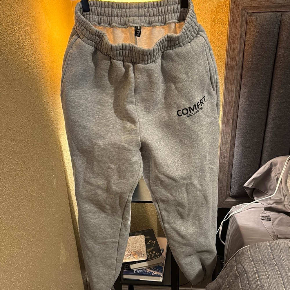 Gray Track Pants with Elastic Waistband and Tapered Leg